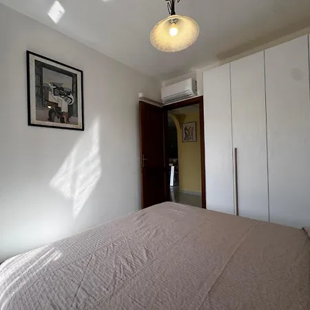 Aura Garden Apartment